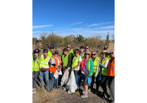 Desert Sharks Parrot head club
