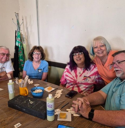 Desert Sharks Parrot head club